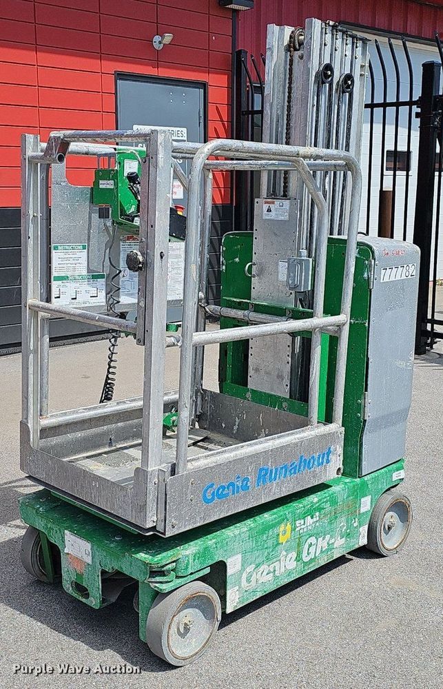 image for item DP6451 2015 Genie Runabout GR20 vertical lift