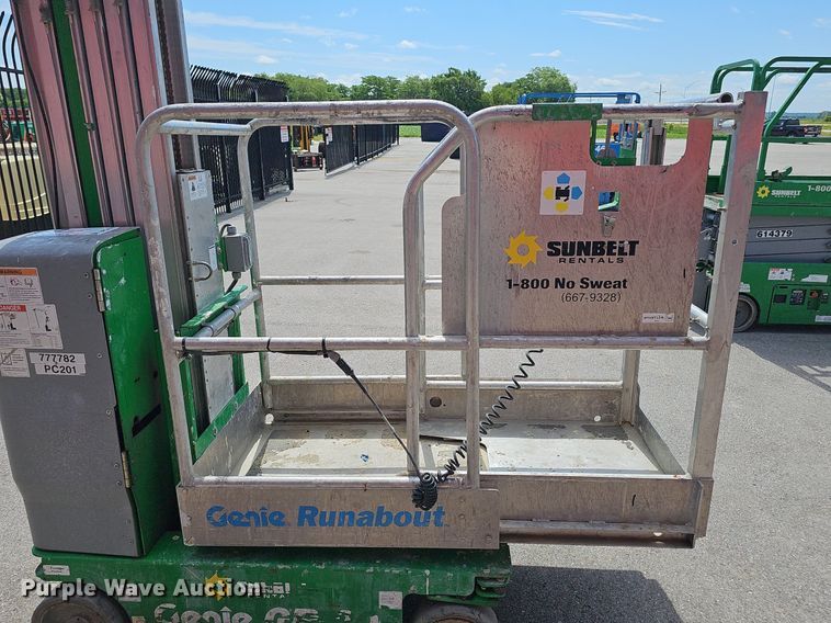image for item DP6451 2015 Genie Runabout GR20 vertical lift