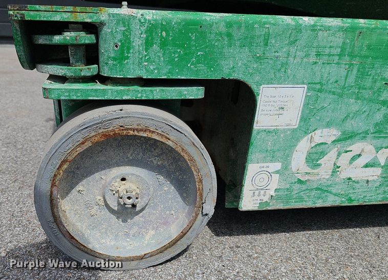 image for item DP6451 2015 Genie Runabout GR20 vertical lift