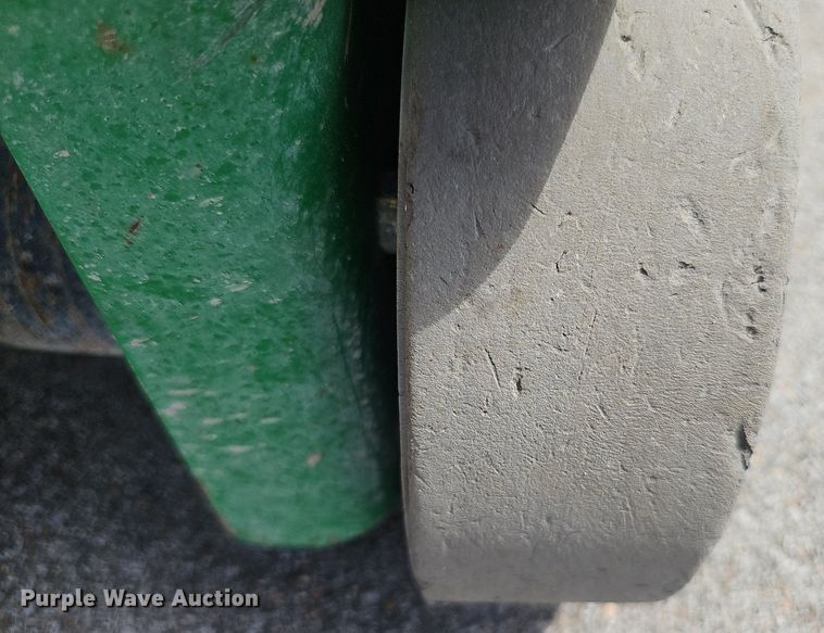 image for item DP6451 2015 Genie Runabout GR20 vertical lift