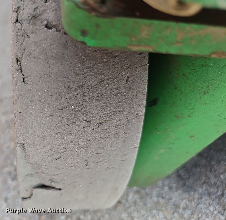 image for item DP6451 2015 Genie Runabout GR20 vertical lift