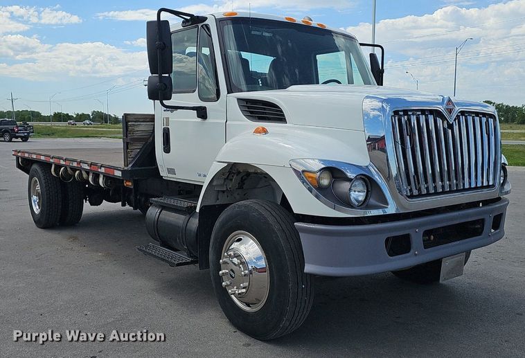 image for item DP6452 2010 International WorkStar 7300 flatbed truck