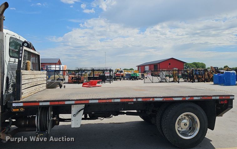 image for item DP6452 2010 International WorkStar 7300 flatbed truck