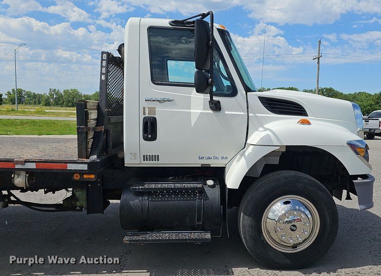 image for item DP6452 2010 International WorkStar 7300 flatbed truck