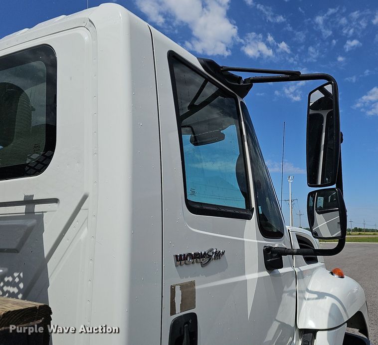 image for item DP6452 2010 International WorkStar 7300 flatbed truck