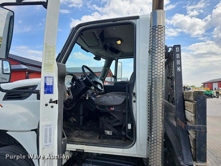 image for item DP6452 2010 International WorkStar 7300 flatbed truck