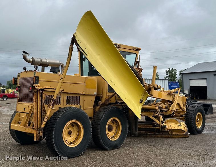 image for item DP8375 1984 Champion 740A VHP motor grader