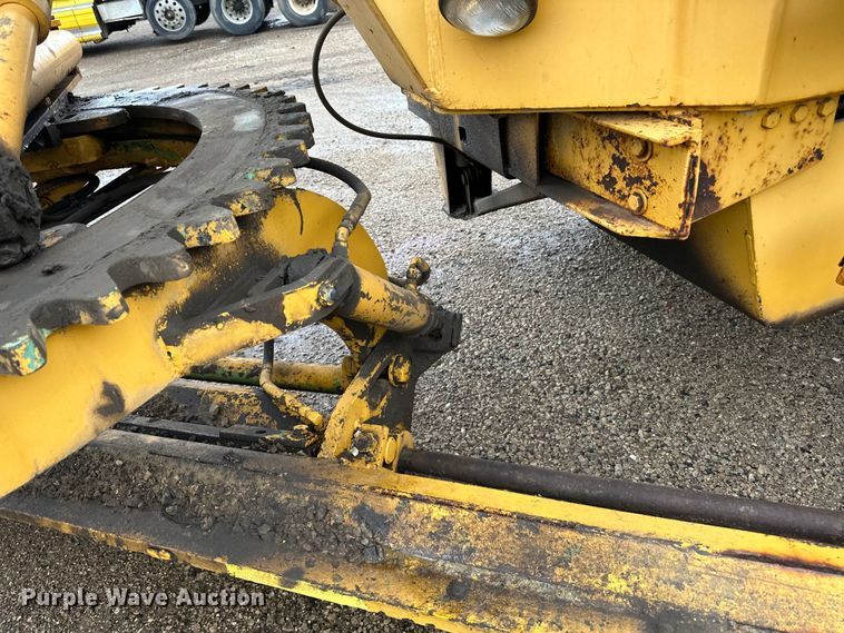 image for item DP8375 1984 Champion 740A VHP motor grader