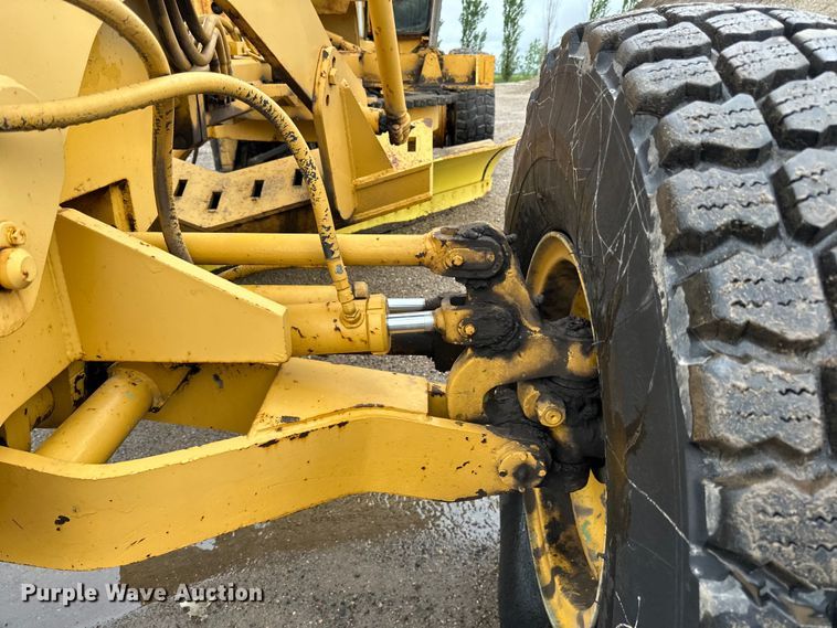 image for item DP8375 1984 Champion 740A VHP motor grader