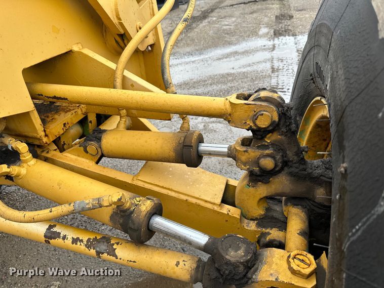 image for item DP8375 1984 Champion 740A VHP motor grader