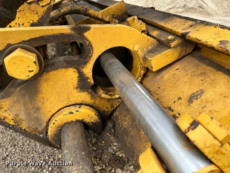 image for item DP8375 1984 Champion 740A VHP motor grader