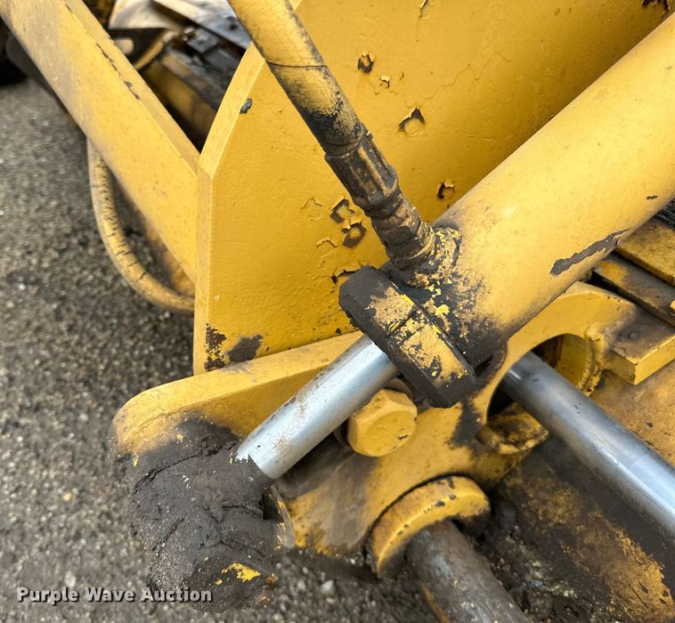 image for item DP8375 1984 Champion 740A VHP motor grader