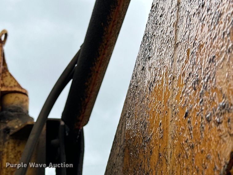 image for item DP8375 1984 Champion 740A VHP motor grader