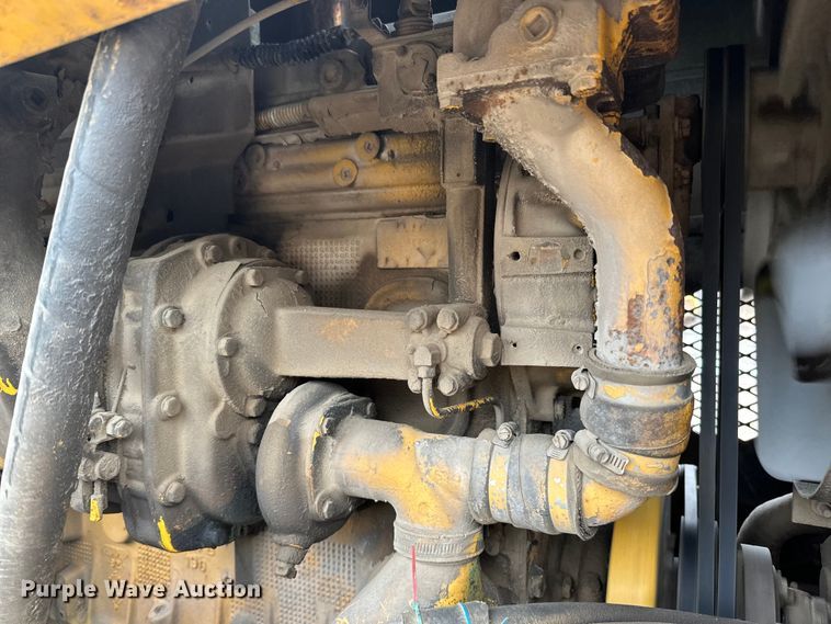 image for item DP8375 1984 Champion 740A VHP motor grader