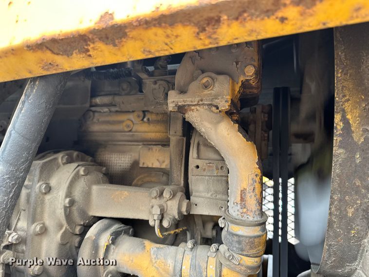 image for item DP8375 1984 Champion 740A VHP motor grader