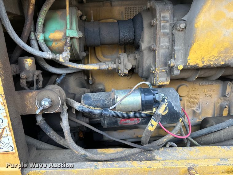 image for item DP8375 1984 Champion 740A VHP motor grader