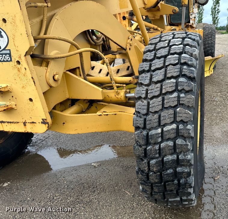 image for item DP8375 1984 Champion 740A VHP motor grader