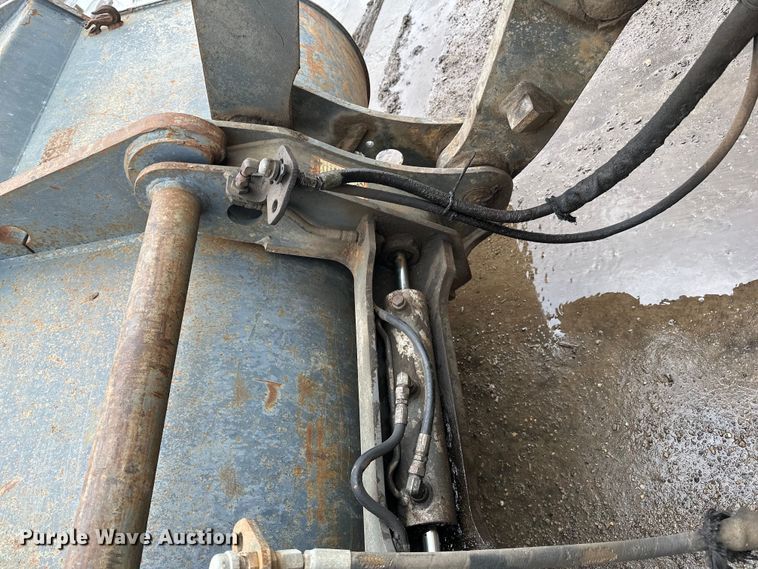 image for item DP8376 2003 Komatsu WA250PT-3MC wheel loader