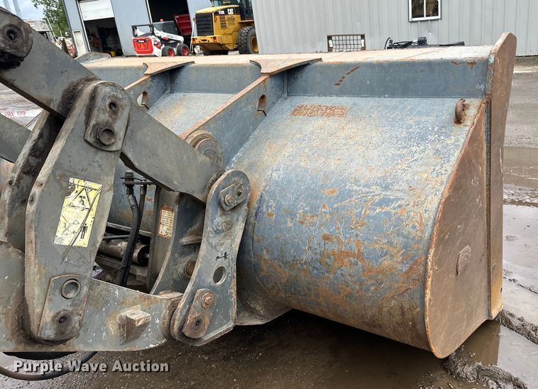 image for item DP8376 2003 Komatsu WA250PT-3MC wheel loader