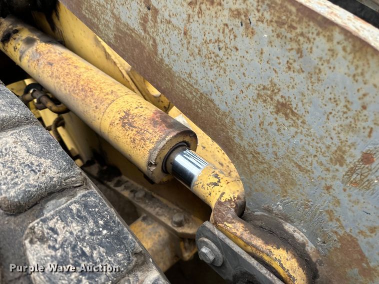 image for item DP8376 2003 Komatsu WA250PT-3MC wheel loader