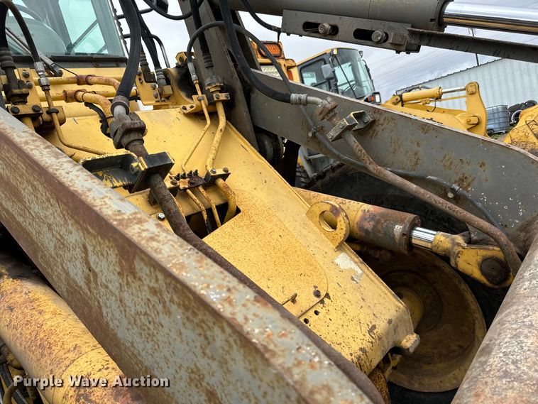 image for item DP8376 2003 Komatsu WA250PT-3MC wheel loader