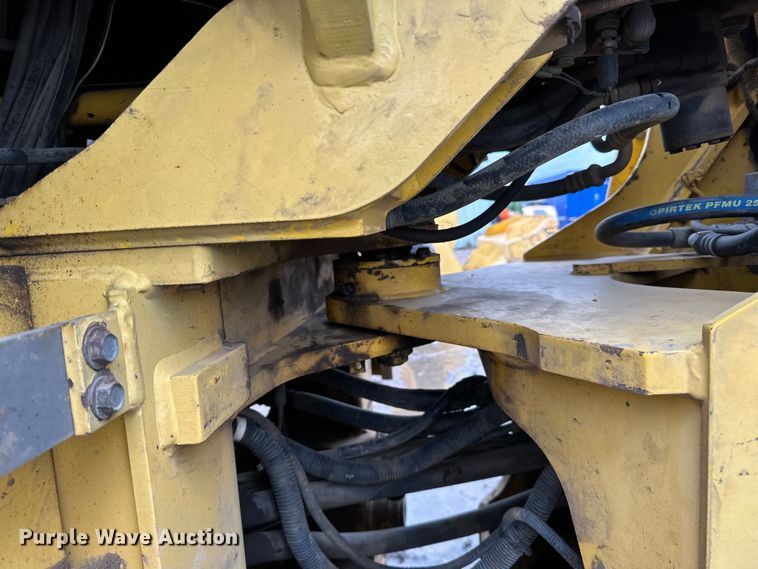 image for item DP8376 2003 Komatsu WA250PT-3MC wheel loader
