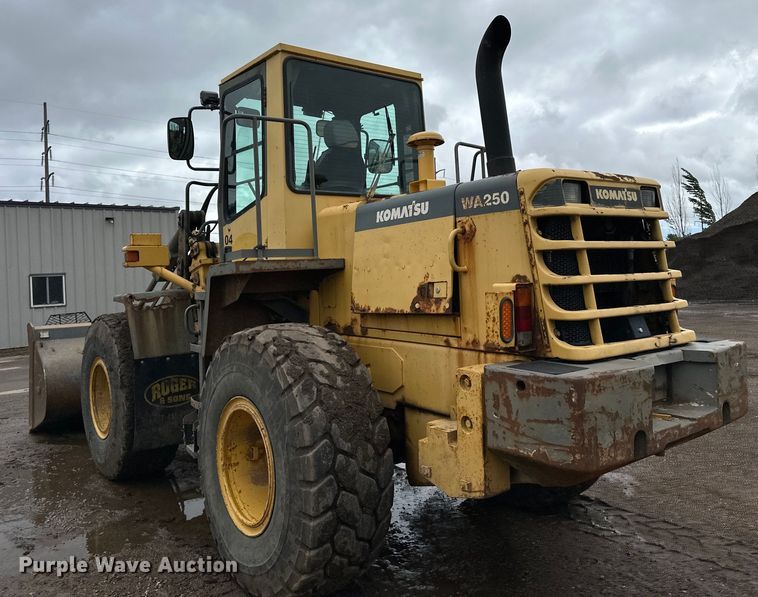 image for item DP8376 2003 Komatsu WA250PT-3MC wheel loader