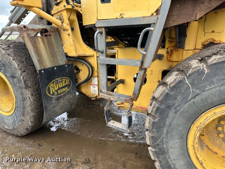 image for item DP8376 2003 Komatsu WA250PT-3MC wheel loader