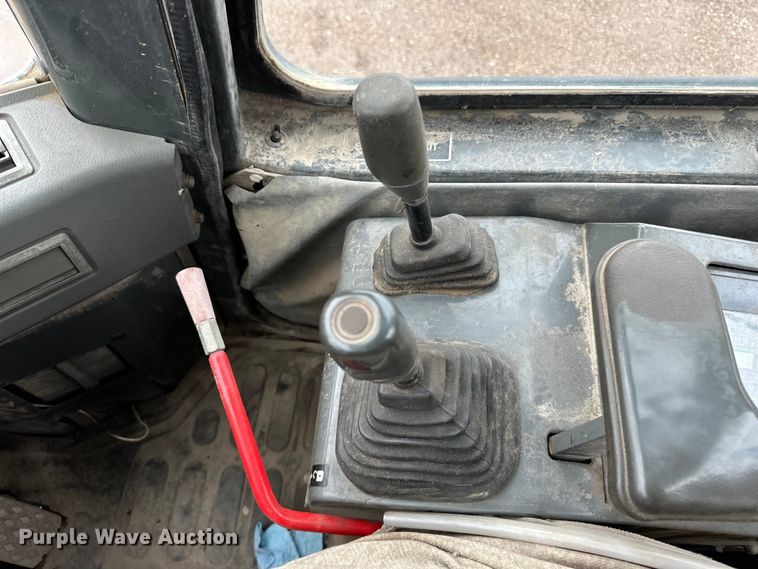 image for item DP8376 2003 Komatsu WA250PT-3MC wheel loader