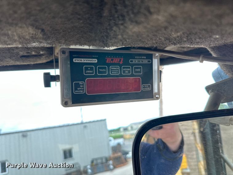 image for item DP8376 2003 Komatsu WA250PT-3MC wheel loader