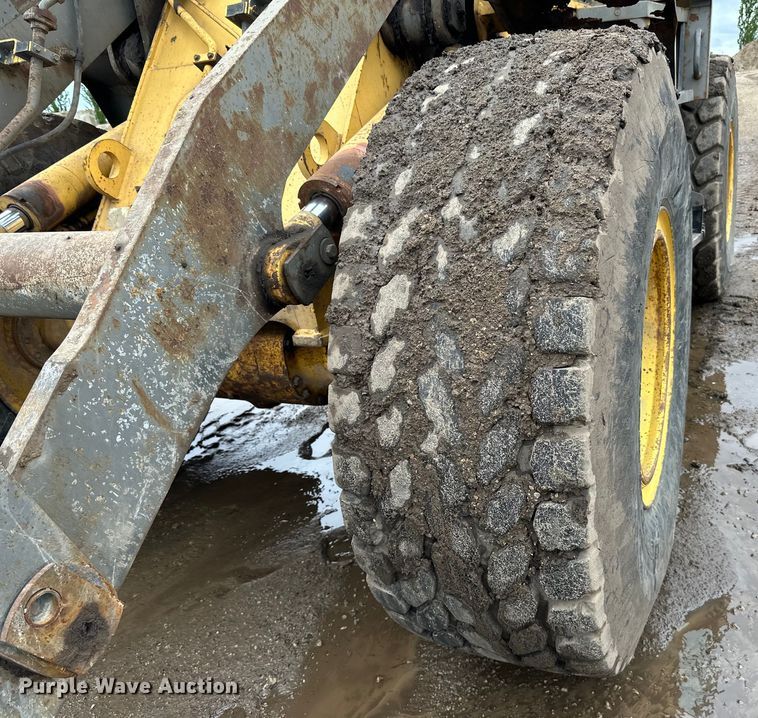 image for item DP8376 2003 Komatsu WA250PT-3MC wheel loader