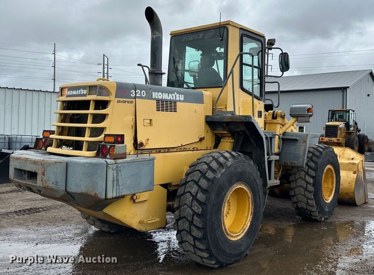 image for item DP8377 1999 Komatsu  WA320-3MC wheel loader