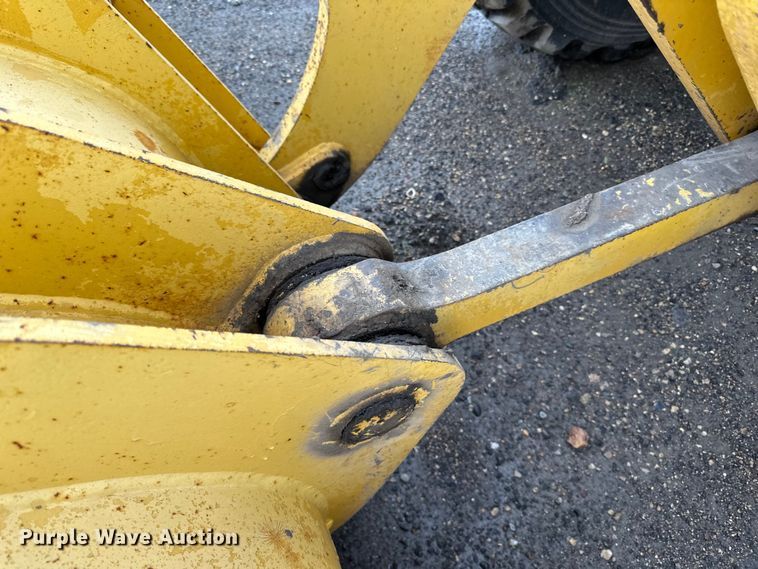 image for item DP8377 1999 Komatsu  WA320-3MC wheel loader