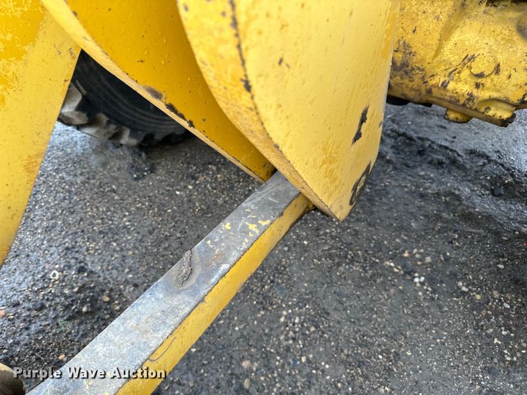 image for item DP8377 1999 Komatsu  WA320-3MC wheel loader