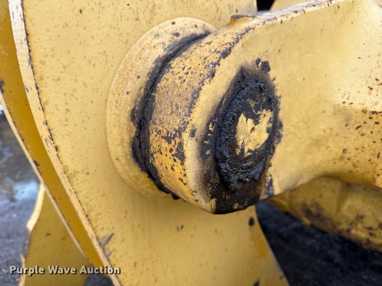 image for item DP8377 1999 Komatsu  WA320-3MC wheel loader