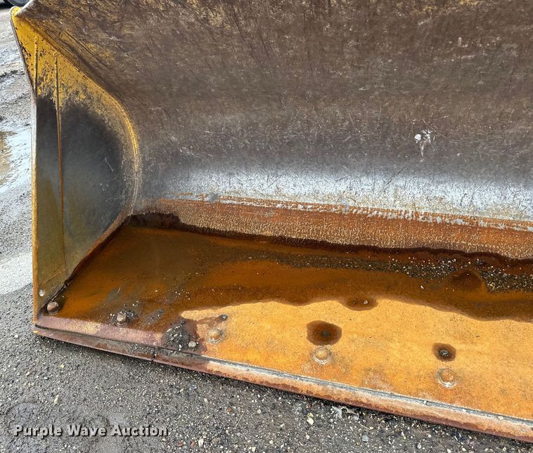 image for item DP8377 1999 Komatsu  WA320-3MC wheel loader