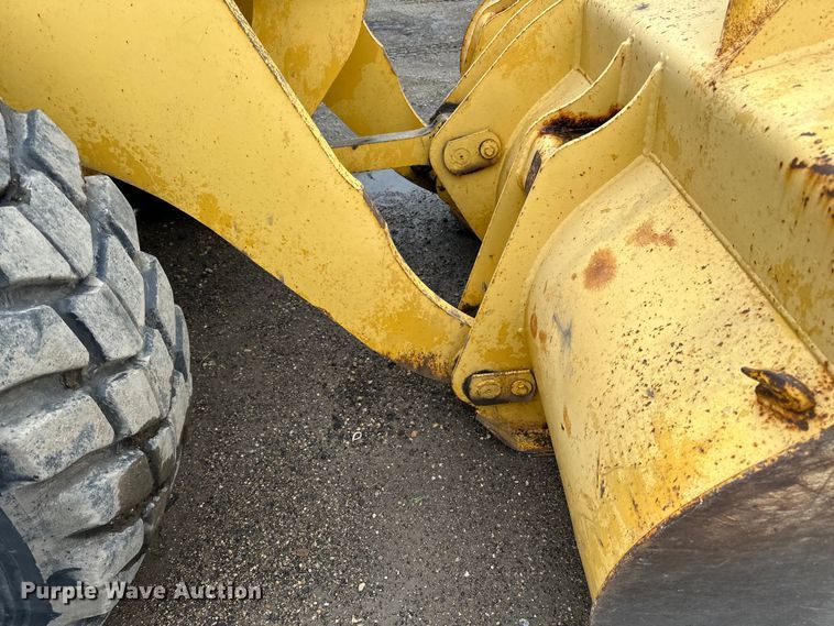 image for item DP8377 1999 Komatsu  WA320-3MC wheel loader