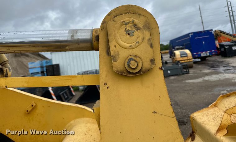 image for item DP8377 1999 Komatsu  WA320-3MC wheel loader