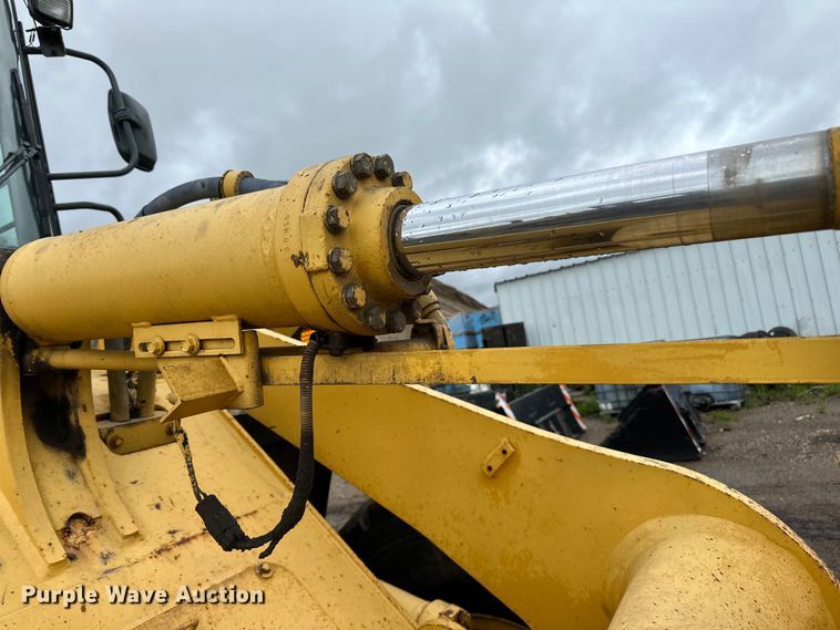 image for item DP8377 1999 Komatsu  WA320-3MC wheel loader