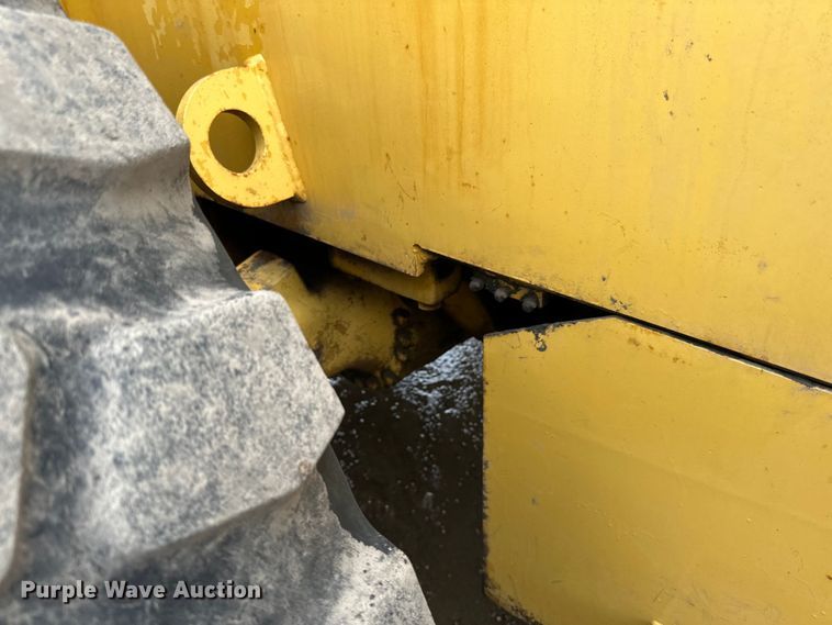 image for item DP8377 1999 Komatsu  WA320-3MC wheel loader