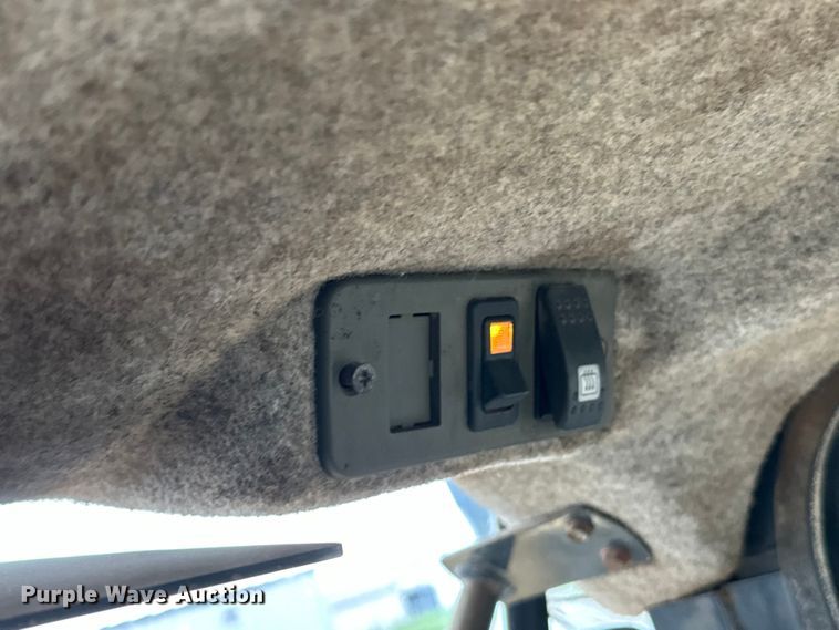 image for item DP8377 1999 Komatsu  WA320-3MC wheel loader