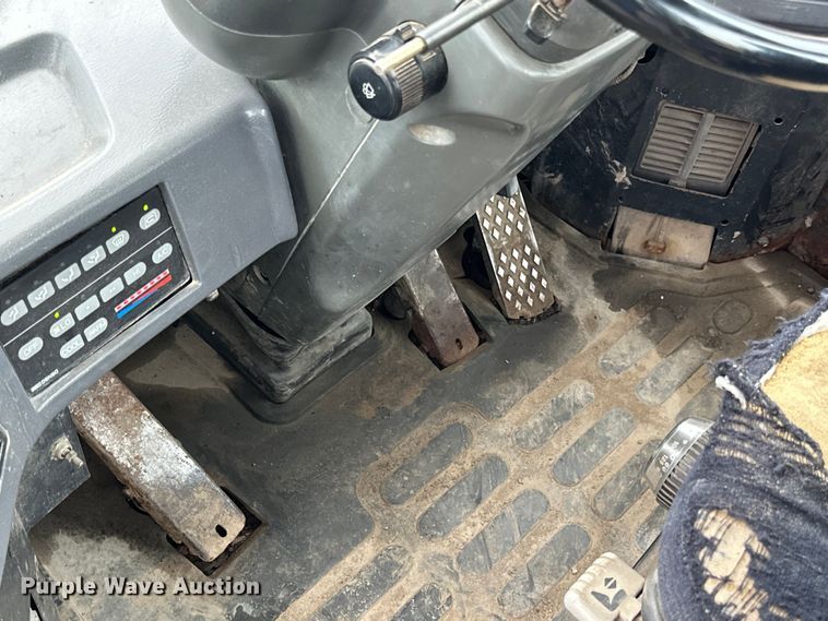 image for item DP8377 1999 Komatsu  WA320-3MC wheel loader