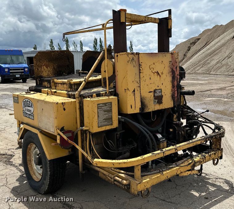 image for item DP8383 Bear Cat  250D pothole patcher