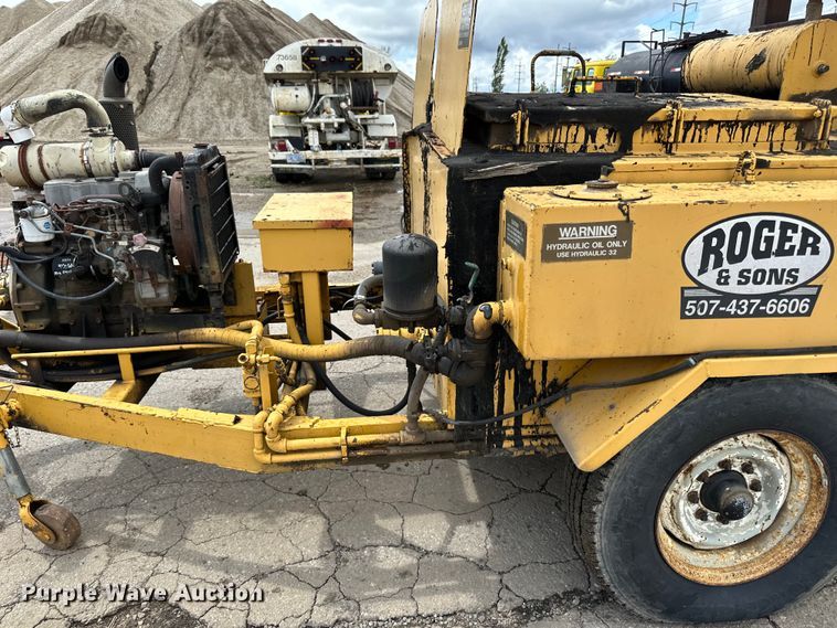 image for item DP8383 Bear Cat  250D pothole patcher