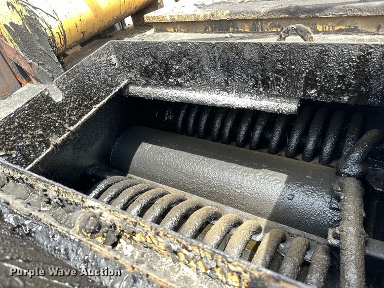 image for item DP8383 Bear Cat  250D pothole patcher