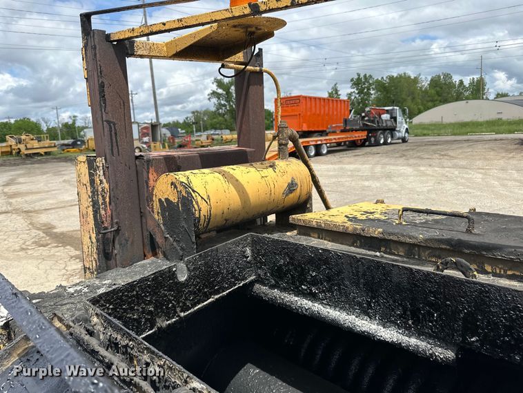 image for item DP8383 Bear Cat  250D pothole patcher