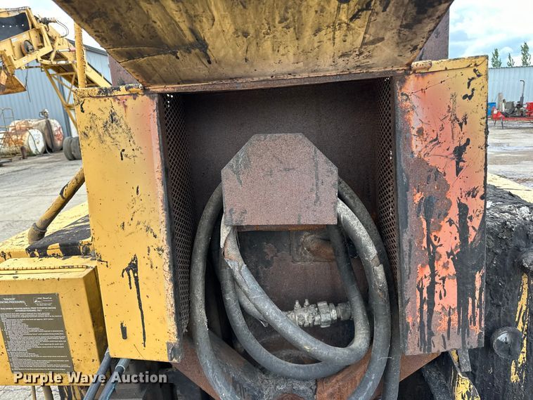 image for item DP8383 Bear Cat  250D pothole patcher