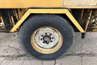 image for item DP8383 Bear Cat  250D pothole patcher