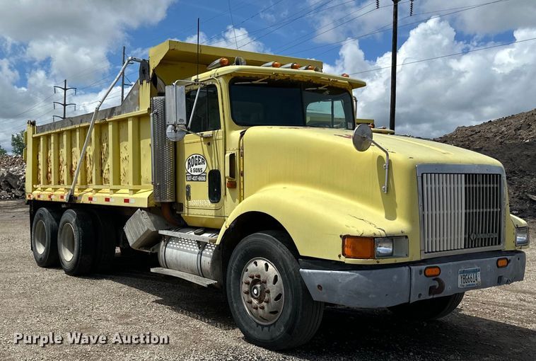 image for item DP8384 1992 International  9200 dump truck