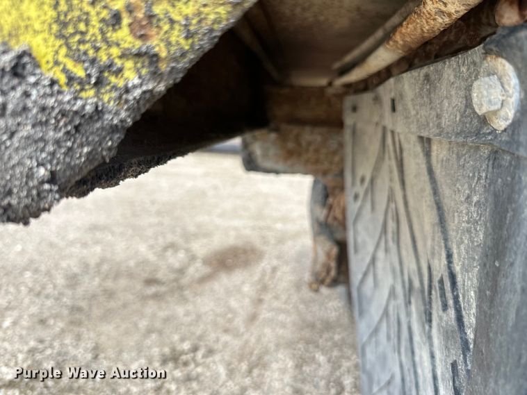 image for item DP8384 1992 International  9200 dump truck